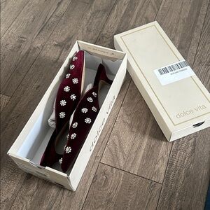 Dolce Vita Clara Bordeaux Velvet Kitten Heels Size 10 LIKE NEW!